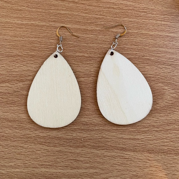 Wood Burned Earrings - Picture 6 of 6